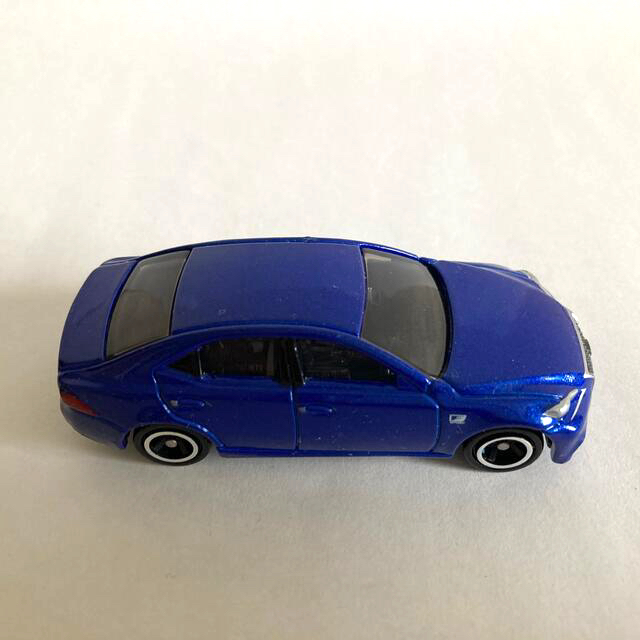 Takara Tomy(タカラトミー)のトミカ トヨタ レクサス IS 350 F SPORT  No,100  エンタメ/ホビーのおもちゃ/ぬいぐるみ(ミニカー)の商品写真