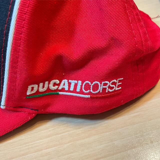 Ducati(ドゥカティ)の【セット】ドゥカティ　Ducati 公式グッズ　キャップ　ニット帽　ビーニー 自動車/バイクの自動車(その他)の商品写真