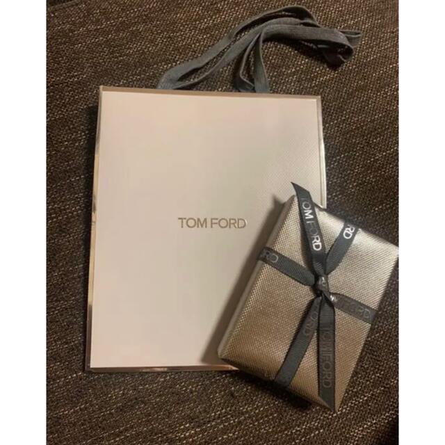 TOM FORD(トムフォード)の新品未開封 トムフォード ビターピーチアイカラークォード BP01 ベルドペシュ コスメ/美容のベースメイク/化粧品(アイシャドウ)の商品写真