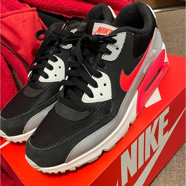 NIKE AIR MAX 90