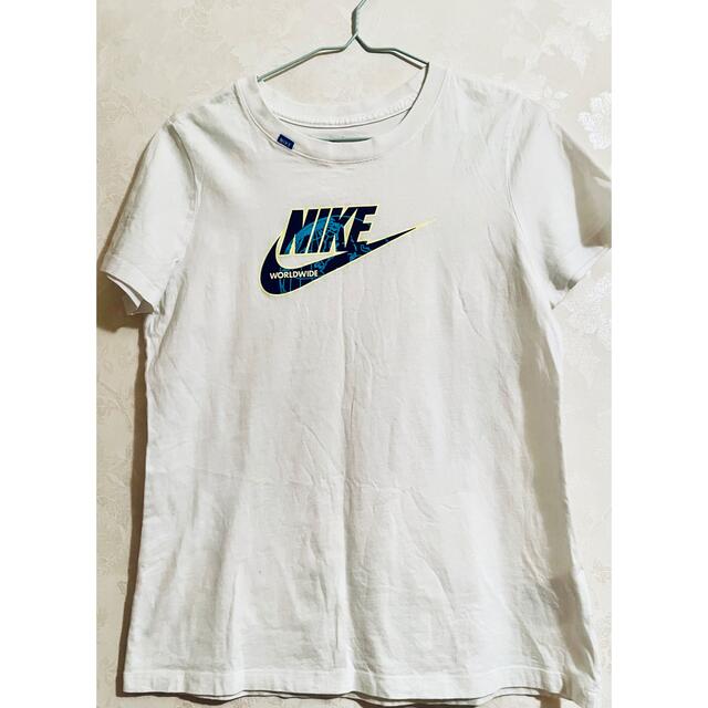 NIKE(ナイキ)のレディースT-シャツ/カットンー レディースのトップス(Tシャツ(半袖/袖なし))の商品写真