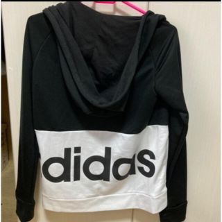 アディダス(adidas)のadidasジャージ(トレーナー/スウェット)