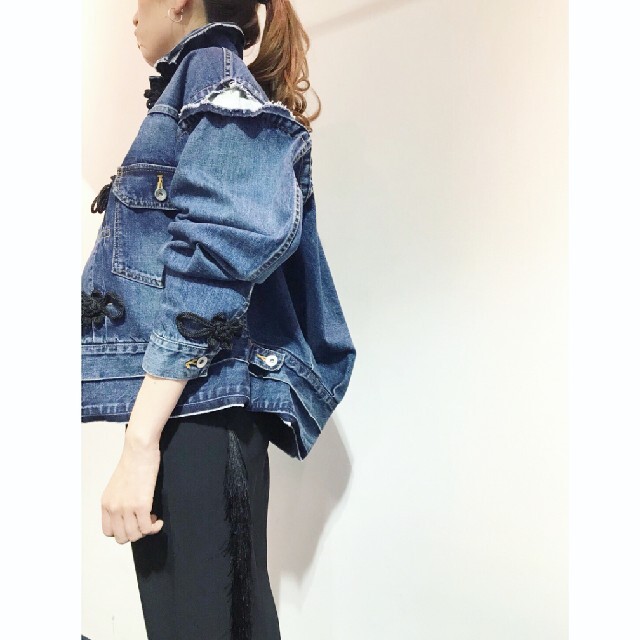 sacai(サカイ)のsacai デニムジャケット レディースのジャケット/アウター(Gジャン/デニムジャケット)の商品写真