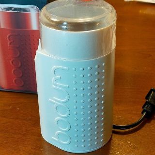 ボダム(bodum)の【送料無料】ボダム コーヒーグラインダー bodum Electric 白(電動式コーヒーミル)