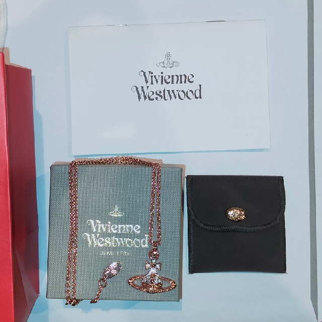 Vivienne Westwood(ヴィヴィアンウエストウッド)のvivienne westwood ヴィヴィアンウエストウッド ネックレス レディースのアクセサリー(ネックレス)の商品写真