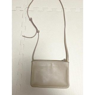 セリーヌ(celine)のセリーヌ　トリオ　ショルダーバック(ショルダーバッグ)