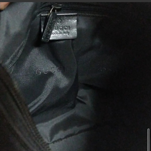Gucci(グッチ)の【訳あり】 GUCCI グッチ　ワンショルダーバッグ　ブラックナイロン レディースのバッグ(ショルダーバッグ)の商品写真