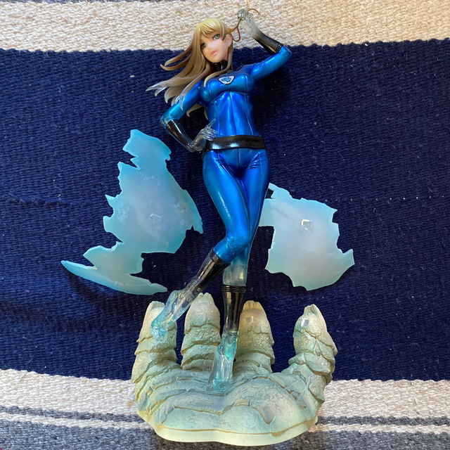 MARVEL美少女 インビジブルウーマン フィギュア KOTOBUKIYA ...