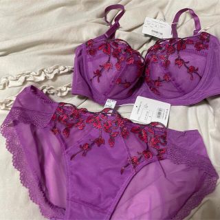 格安販売の ブラデリスニューヨークDIVA BRA セット 70F - 下着