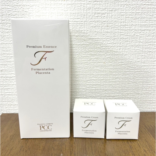 PCC  プレミアムエッセンスF  美容液110mL  サンプル付き コスメ/美容のスキンケア/基礎化粧品(美容液)の商品写真