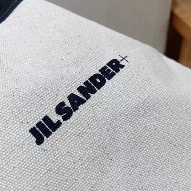 Jil Sander(ジルサンダー)の★ジルサンダーキャンバスショルダーバッグ レディースのバッグ(ショルダーバッグ)の商品写真