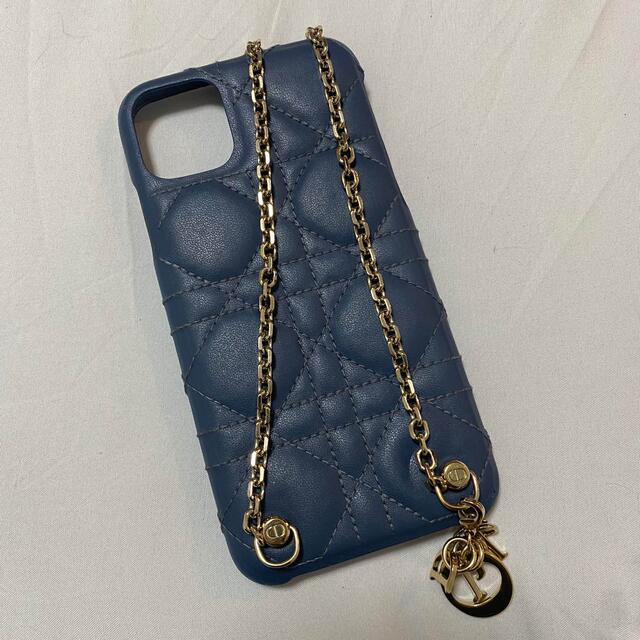 Christian Dior(クリスチャンディオール)のlady dior チェーン付きiPhoneケース スマホ/家電/カメラのスマホアクセサリー(iPhoneケース)の商品写真