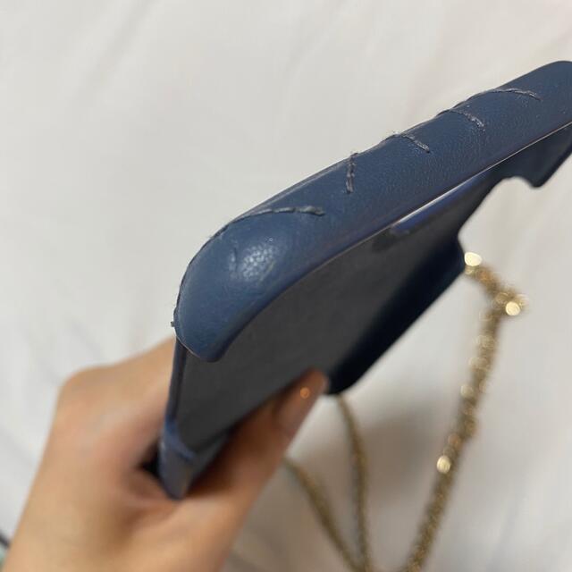 Christian Dior(クリスチャンディオール)のlady dior チェーン付きiPhoneケース スマホ/家電/カメラのスマホアクセサリー(iPhoneケース)の商品写真