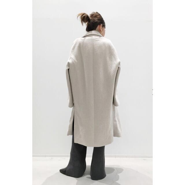 L'Appartement DEUXIEME CLASSE(アパルトモンドゥーズィエムクラス)の美品！アパルトモン 32PARADIS COAT ナチュラル 38 レディースのジャケット/アウター(ロングコート)の商品写真