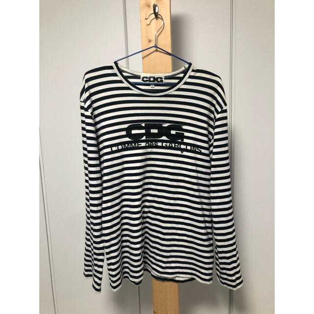 COMME des GARCONS(コムデギャルソン)のCDG コムデギャルソン　カットソー　ロンT ロゴ　ボーダー　ネイビー　L メンズのトップス(Tシャツ/カットソー(七分/長袖))の商品写真