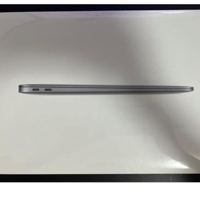 MacBook Air Retinaディスプレイ 13.3 MGN63J/A8GB