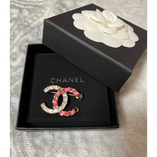 シャネル(CHANEL)のCHANEL♡︎シャネル　ブローチ(ブローチ/コサージュ)