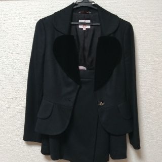 ヴィヴィアンウエストウッド(Vivienne Westwood)の値下げ45000円　ヴィヴィアンウエストウッド ラブジャケット スカート セット(スーツ)