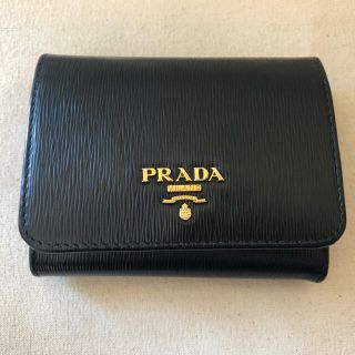 プラダ(PRADA)のPRADA 財布　ブラック　三つ折り(財布)