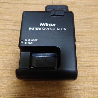 Nikon - ニコン　バッテリー　MH-25