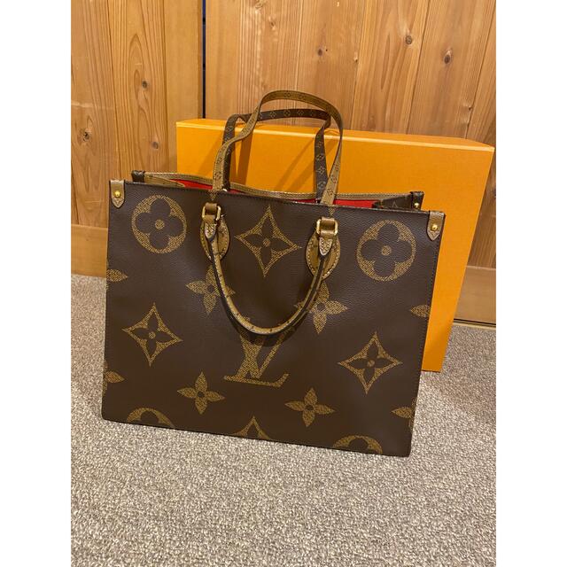 LOUIS VUITTON(ルイヴィトン)のSALE【新品】ルイヴィトン　オンザゴー　GM   モノグラム レディースのバッグ(トートバッグ)の商品写真