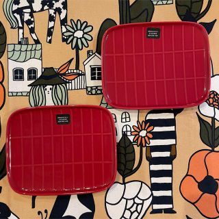 マリメッコ(marimekko)のmarimekko マリメッコ　Tiiliskivi スクエアプレート新品送料込(食器)