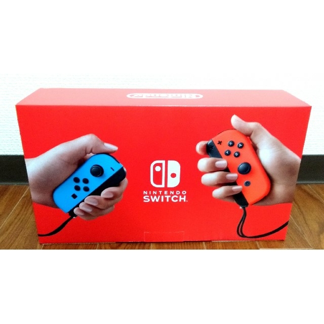 Nintendo Switch(ニンテンドースイッチ)の【新品未使用】Nintendo Switch　本体　ネオンブルー/ネオンレッド エンタメ/ホビーのゲームソフト/ゲーム機本体(家庭用ゲーム機本体)の商品写真