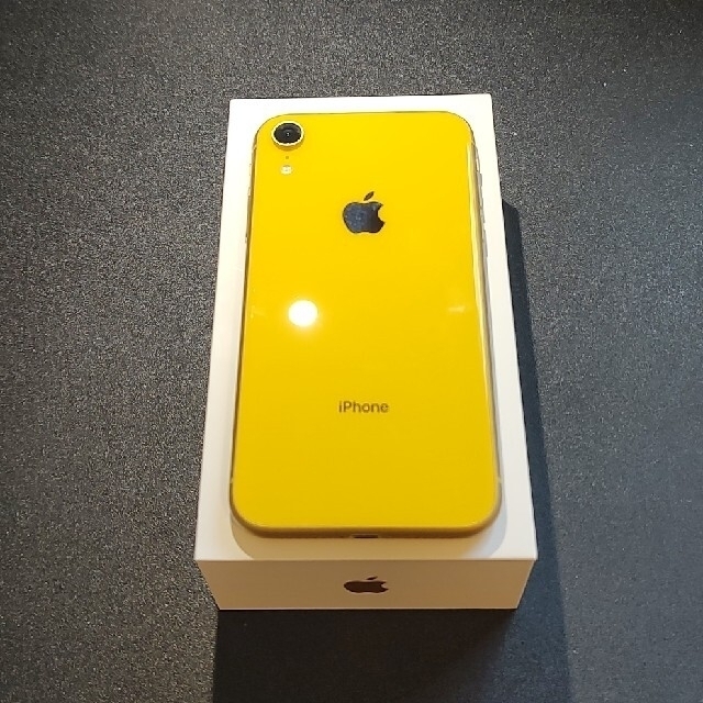 iPhone XR イエロー 64GB simロック解除