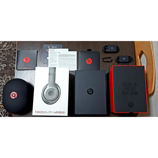 beats by dr.dre StudioWirelesヘッドフォン 1