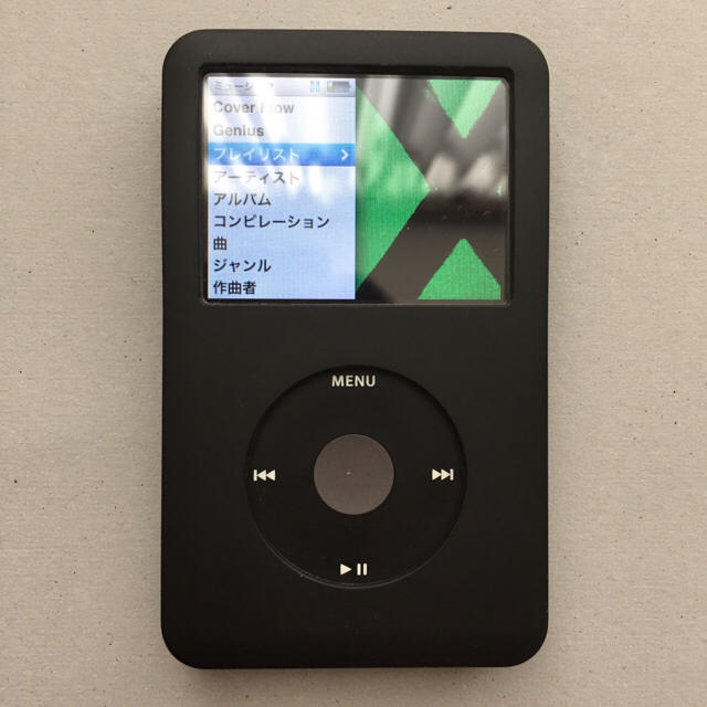 iPod Classic 120GB BK ラバーケース/USBケーブル付