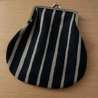 マリメッコ(marimekko)のmarimekko マリメッコ がま口ポーチ PICCOLO ストライプ(ポーチ)