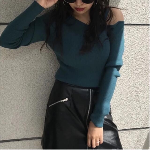 envym ショルダーオープンベルトKNIT ワンショルダー ニット トップス | フリマアプリ ラクマ