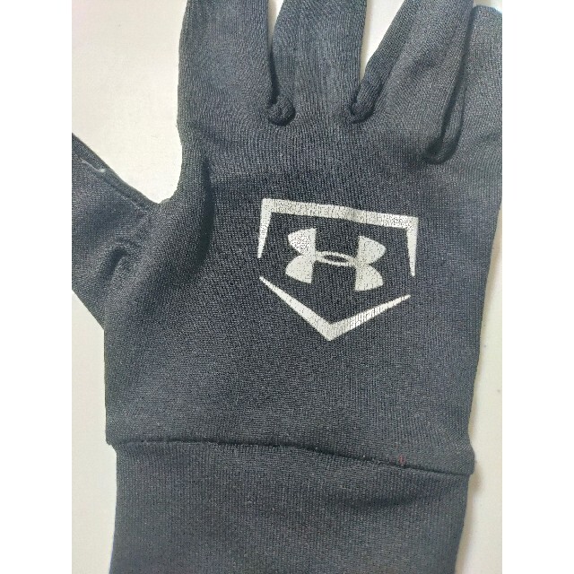 UNDER ARMOUR(アンダーアーマー)のアンダーアーマー　手袋　ジュニア スポーツ/アウトドアの野球(ウェア)の商品写真