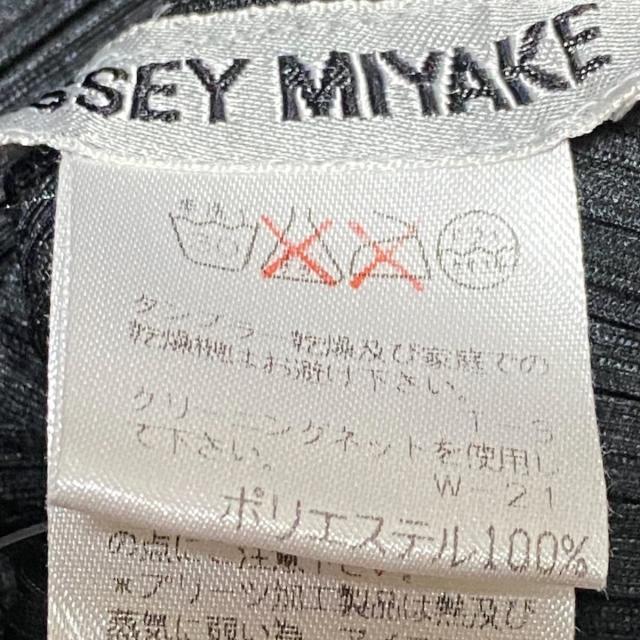 ISSEY MIYAKE(イッセイミヤケ)のイッセイミヤケ 長袖カットソー サイズL - レディースのトップス(カットソー(長袖/七分))の商品写真