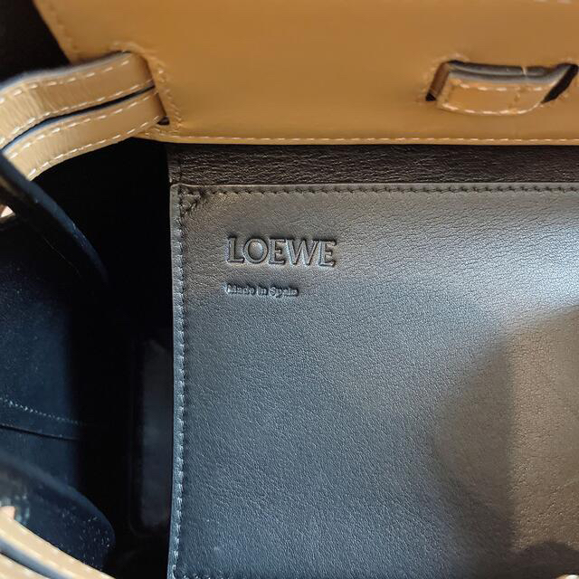 LOEWE(ロエベ)の【新品未使用】 ロエベ ラゾ ミニ 2way ショルダー ハンド バッグ レディースのバッグ(ショルダーバッグ)の商品写真