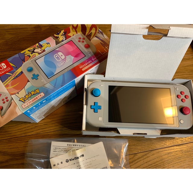 Nintendo Switch Lite ザシアン・ザマゼンタ 特別デザイン 売れ筋商品