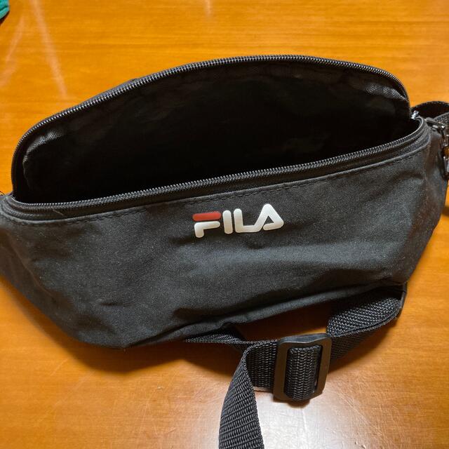 FILA(フィラ)のFILA ウエストポーチ レディースのバッグ(ボディバッグ/ウエストポーチ)の商品写真