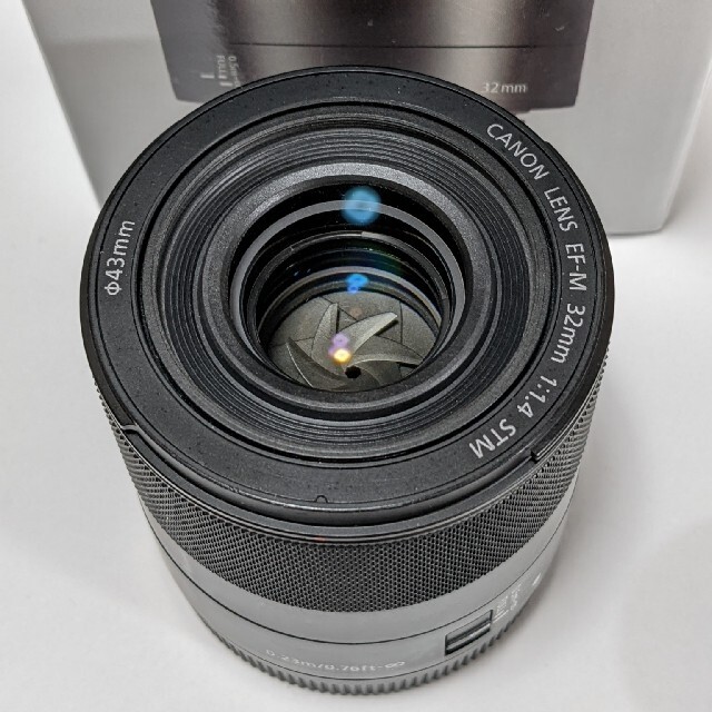 Canon(キヤノン)のCanon　EF-M 32㎜　F1.4　STM　ND8フィルタおまけ スマホ/家電/カメラのカメラ(レンズ(単焦点))の商品写真