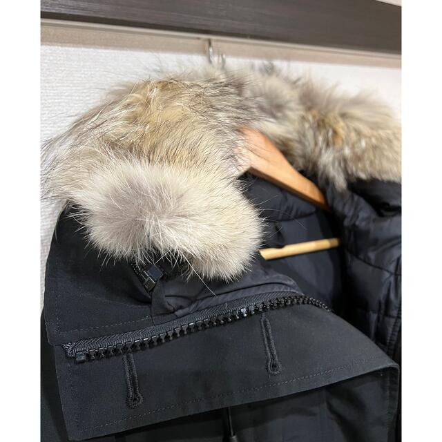 CANADA GOOSE(カナダグース)の【美品】カナダグース　シャーロット レディースのジャケット/アウター(ダウンジャケット)の商品写真