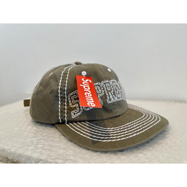 Supreme(シュプリーム)のSupreme®︎ Big Stitch 6-Panel Cap OLIVE メンズの帽子(キャップ)の商品写真