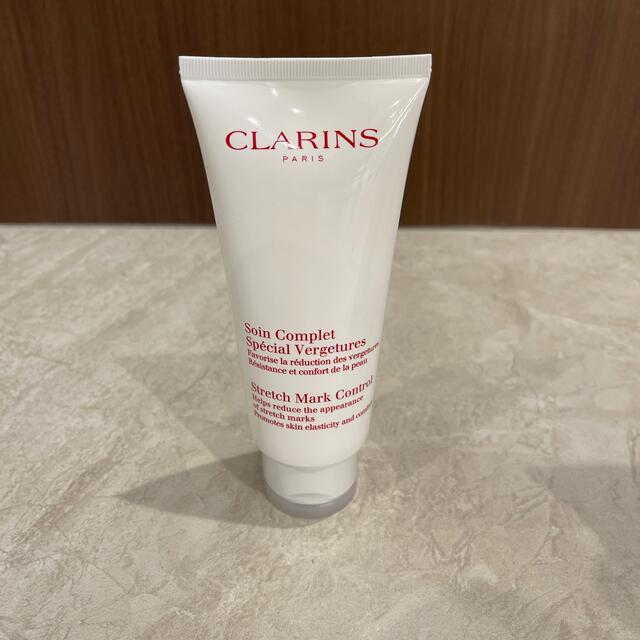 CLARINS(クラランス)のクラランス　ストレッチマーク　新品　未使用 キッズ/ベビー/マタニティのマタニティ(妊娠線ケアクリーム)の商品写真