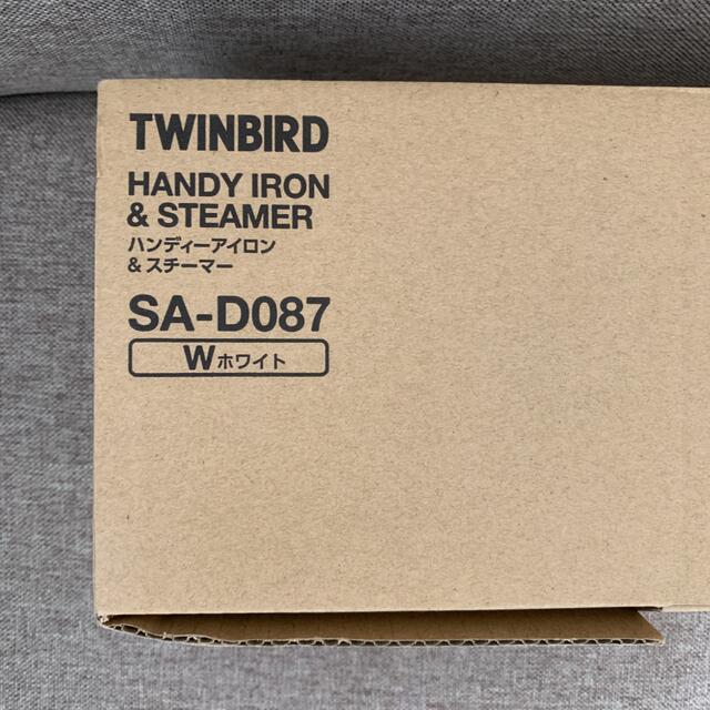 TWINBIRD(ツインバード)のTWINBIRD ハンディーアイロン スチーマー SA-D087W スマホ/家電/カメラの生活家電(その他)の商品写真