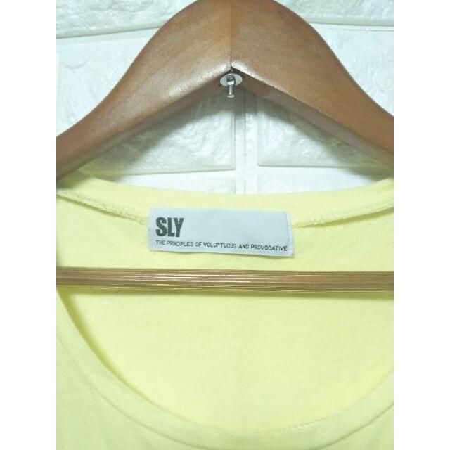 SLY(スライ)のSLY ノースリーブ トップス イエロー　SS1045 レディースのトップス(カットソー(半袖/袖なし))の商品写真