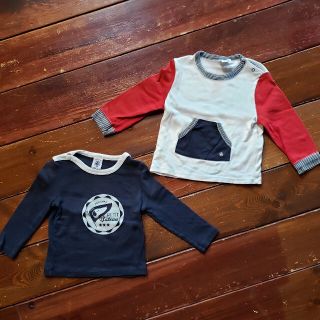 プチバトー(PETIT BATEAU)のPETIT BATEAU プチバトー 18m ロンT 2枚セット(シャツ/カットソー)