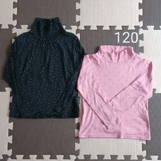 ユニクロ(UNIQLO)のタートルネック　2枚セット　まとめ売り　ユニクロ　しまむら(Tシャツ/カットソー)