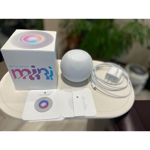 Home Pod  mini      ホームポッド　ミニ