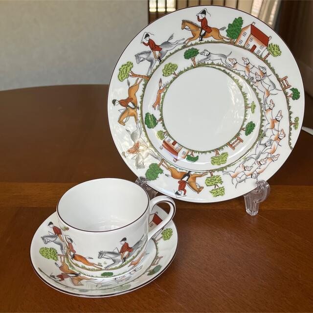 WEDGWOOD(ウェッジウッド)の【美品】ウェッジウッド★ハンティングシーン★トリオ インテリア/住まい/日用品のキッチン/食器(食器)の商品写真