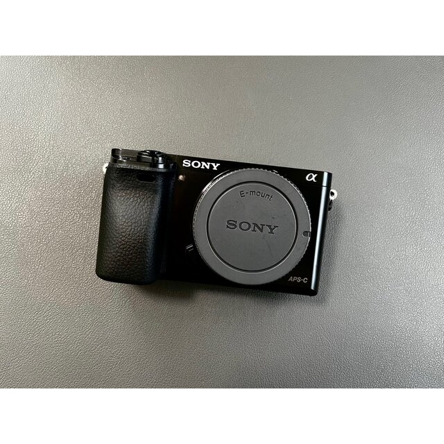 SONY(ソニー)のSONY α6000 TTArtisan 35mm f1.4 単焦点 ミラーレス スマホ/家電/カメラのカメラ(ミラーレス一眼)の商品写真