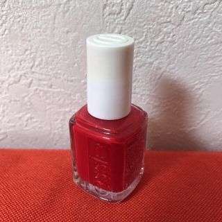 エッシー(Essie)のエッシー ネイル　エナメル　90 リアリーレッド(マニキュア)