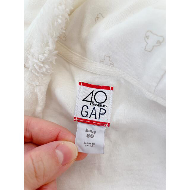 babyGAP(ベビーギャップ)の【m…｡様専用】クマさんロンパース baby GAP 足カバー付き 60cm キッズ/ベビー/マタニティのベビー服(~85cm)(ロンパース)の商品写真